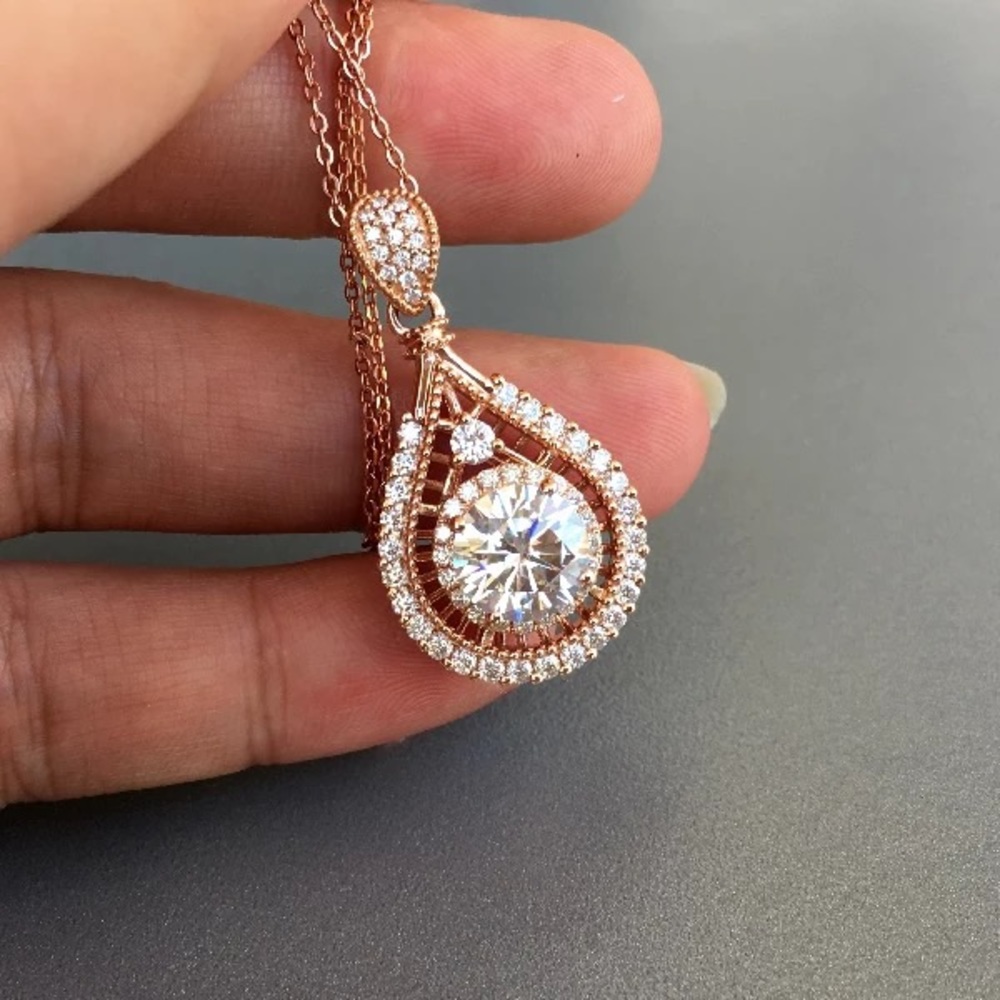 New Women’s Rose Gold Plated Diamond Necklace - Picture 5 of 5